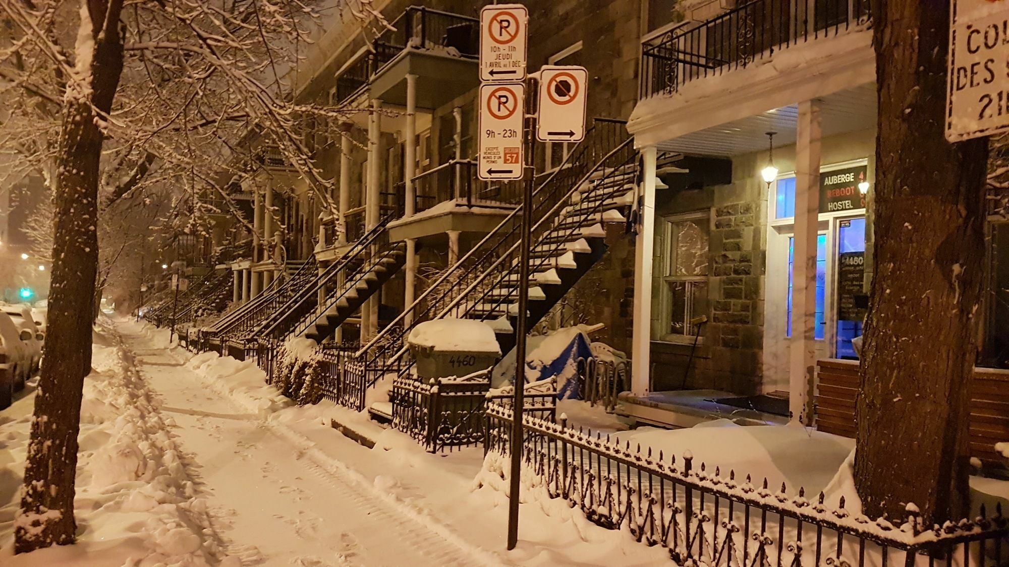 Auberge Reboot Hostel Montréal Exteriör bild